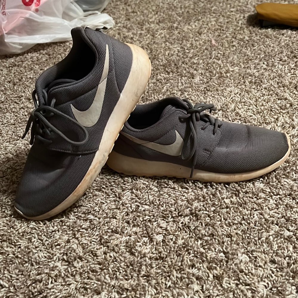 roshe runs